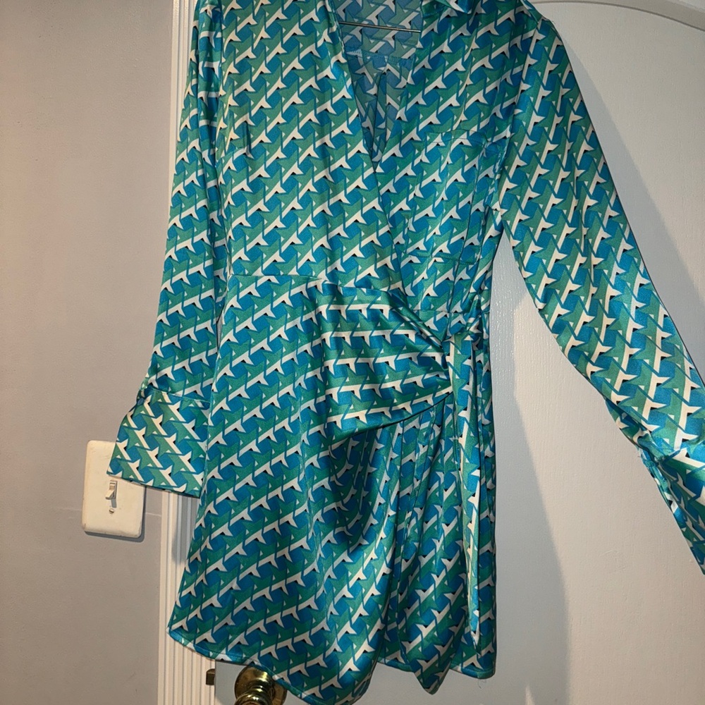 Forever 21 Blue and White Mini Dress - Picture 2 of 7